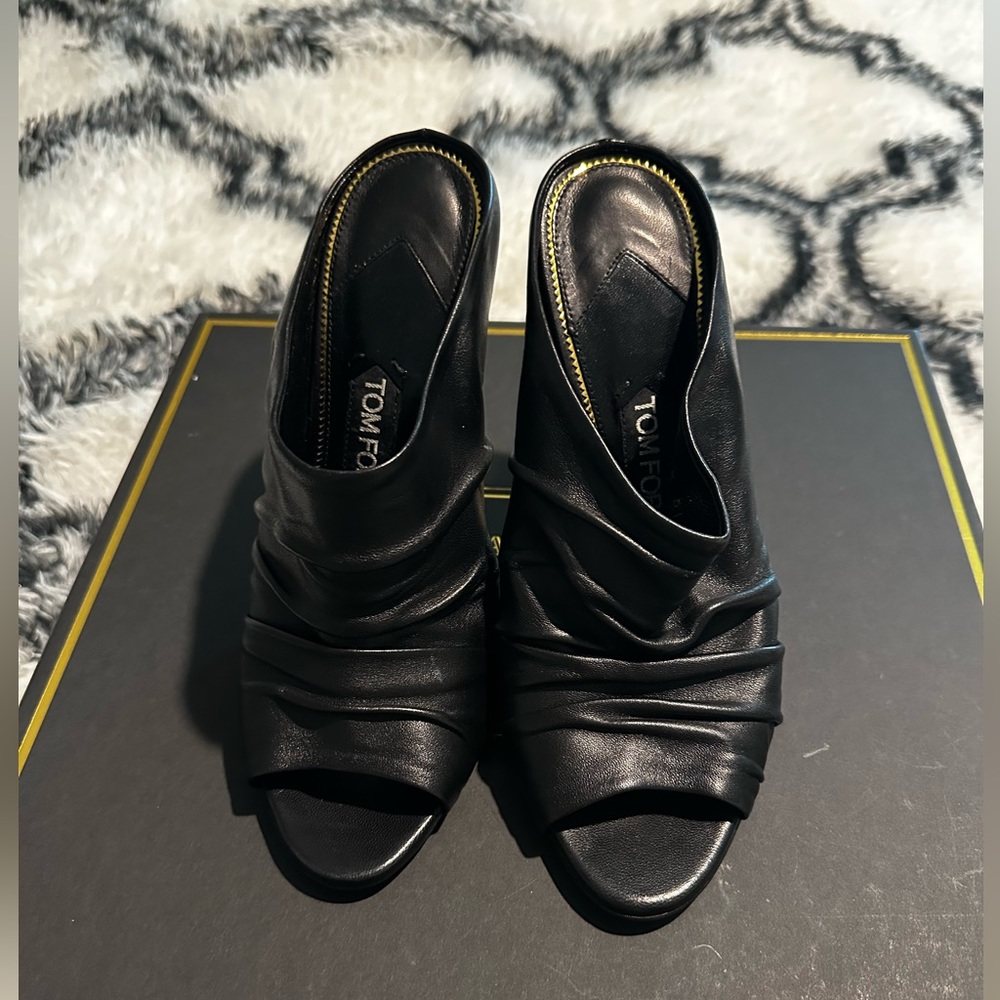 Tom Ford Black Ruched Leather Peep Toe